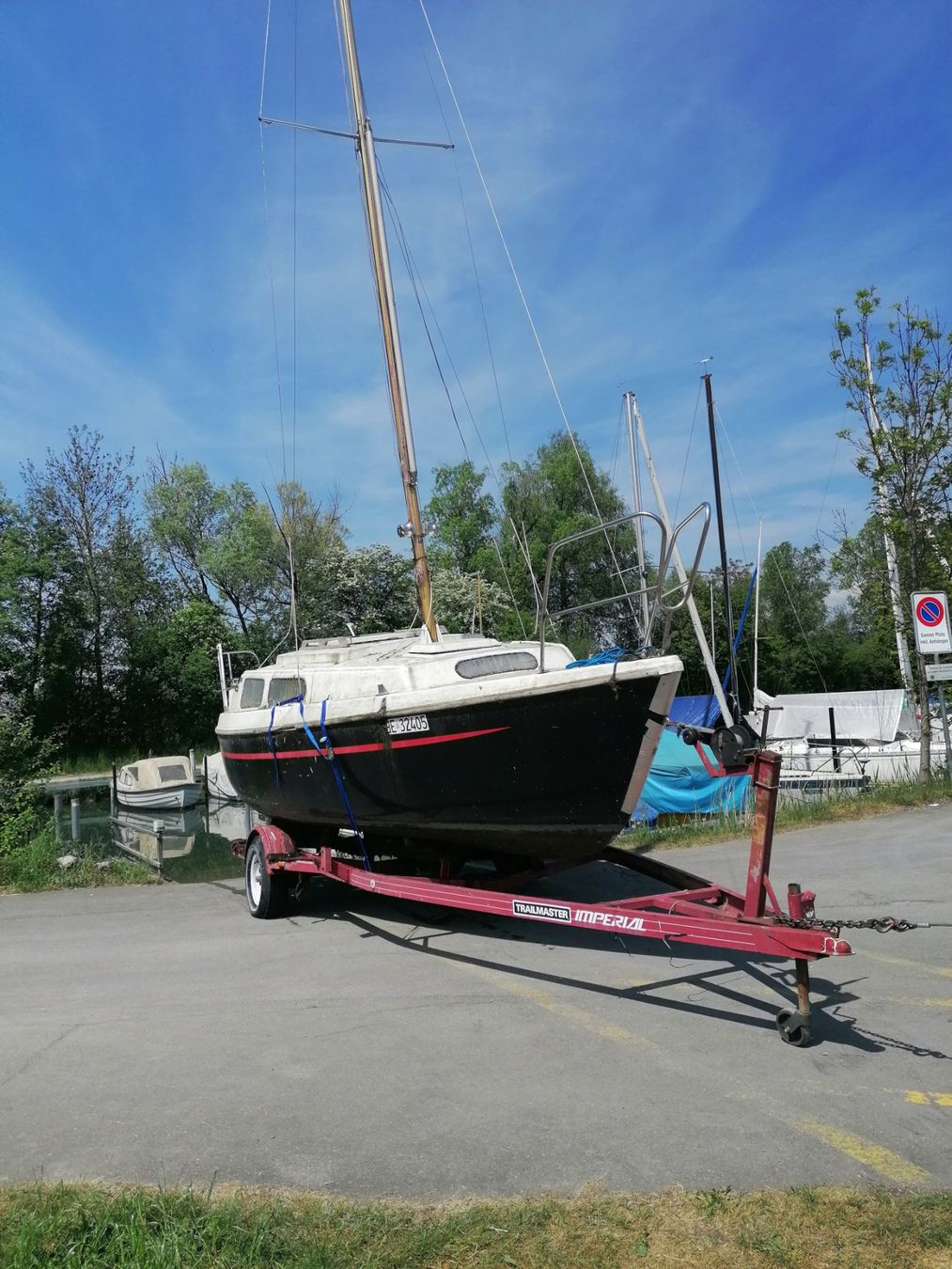 Neptun Bateaux: Segelschiff Neptun 22 – Défectueux à Gwatt (Thun) par Dr.Edelmetall