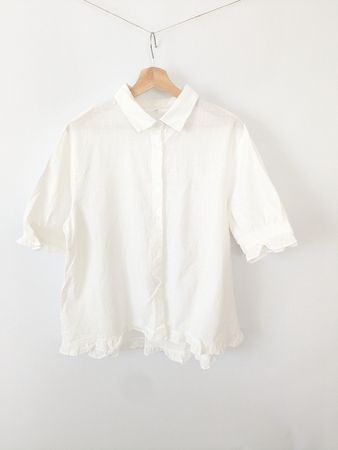Weisses Sommerblusen-Shirt Gr. XL mit Rüschen, 