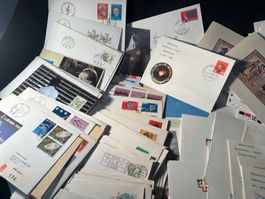 Sammlung Briefe Karten Maximumkarten Sonderbriefe FDC usw.