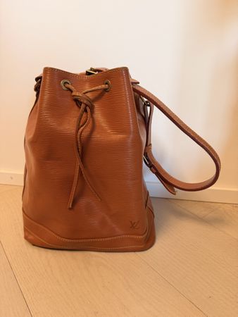Louis Vuitton Noe Epi