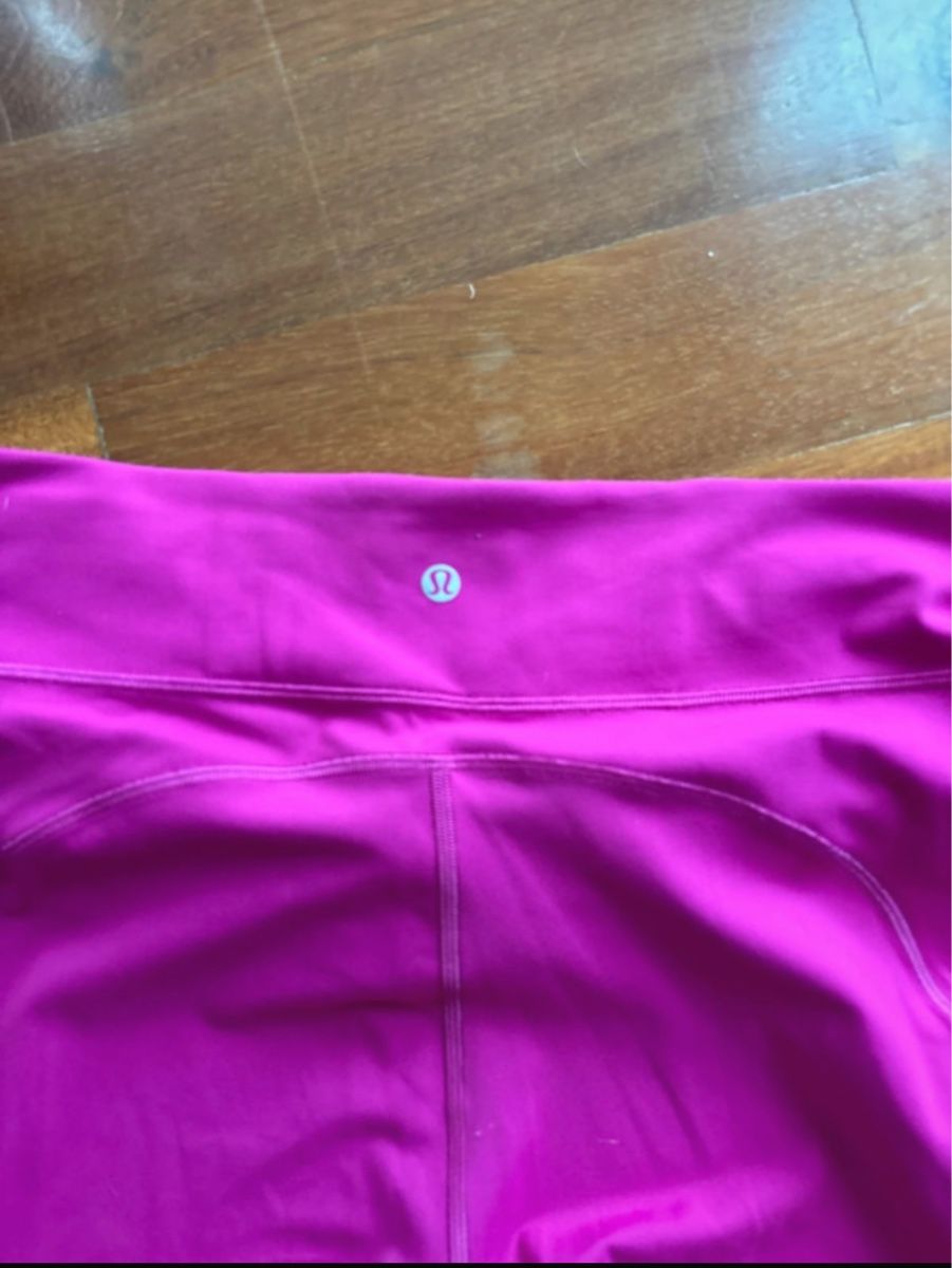 Lululemon Leggings: Lululemon leggins size 16 hot pink – Nuovo (secondo la descrizione) da Basel venduto da mar_q58t 5