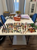 Playmobil, 49 adultes, 17 enfants, animaux, accessoires, etc