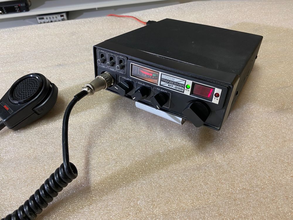 Funktechnik: RT 298  80CH AM/FM – Gebraucht aus Kollbrunn von Swiss_RX_1 2