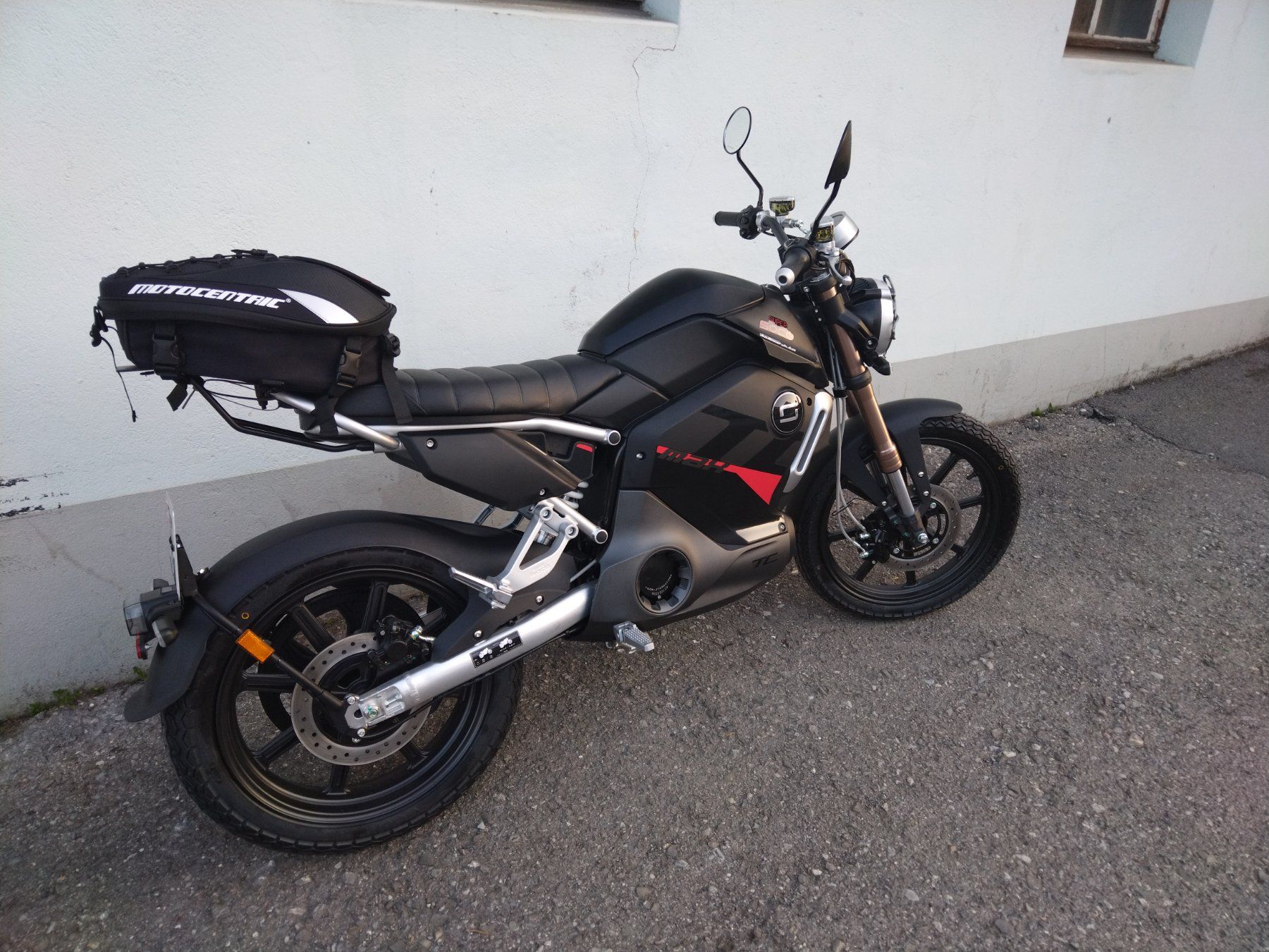 Strasse: Moto électrique Super Soco TC MAX – Gebraucht aus Hauteville von ser_mjc2 1