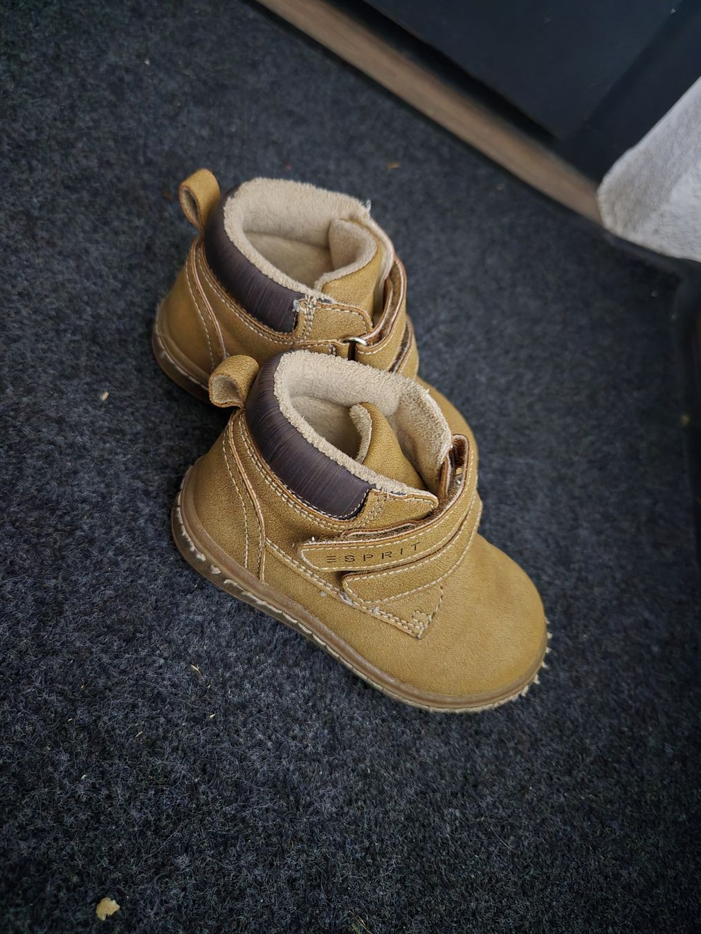 Scarpe per ragazzi: Esprit Schuhe Grösse 21 – Usato da Leuggern venduto da MonaM90 1