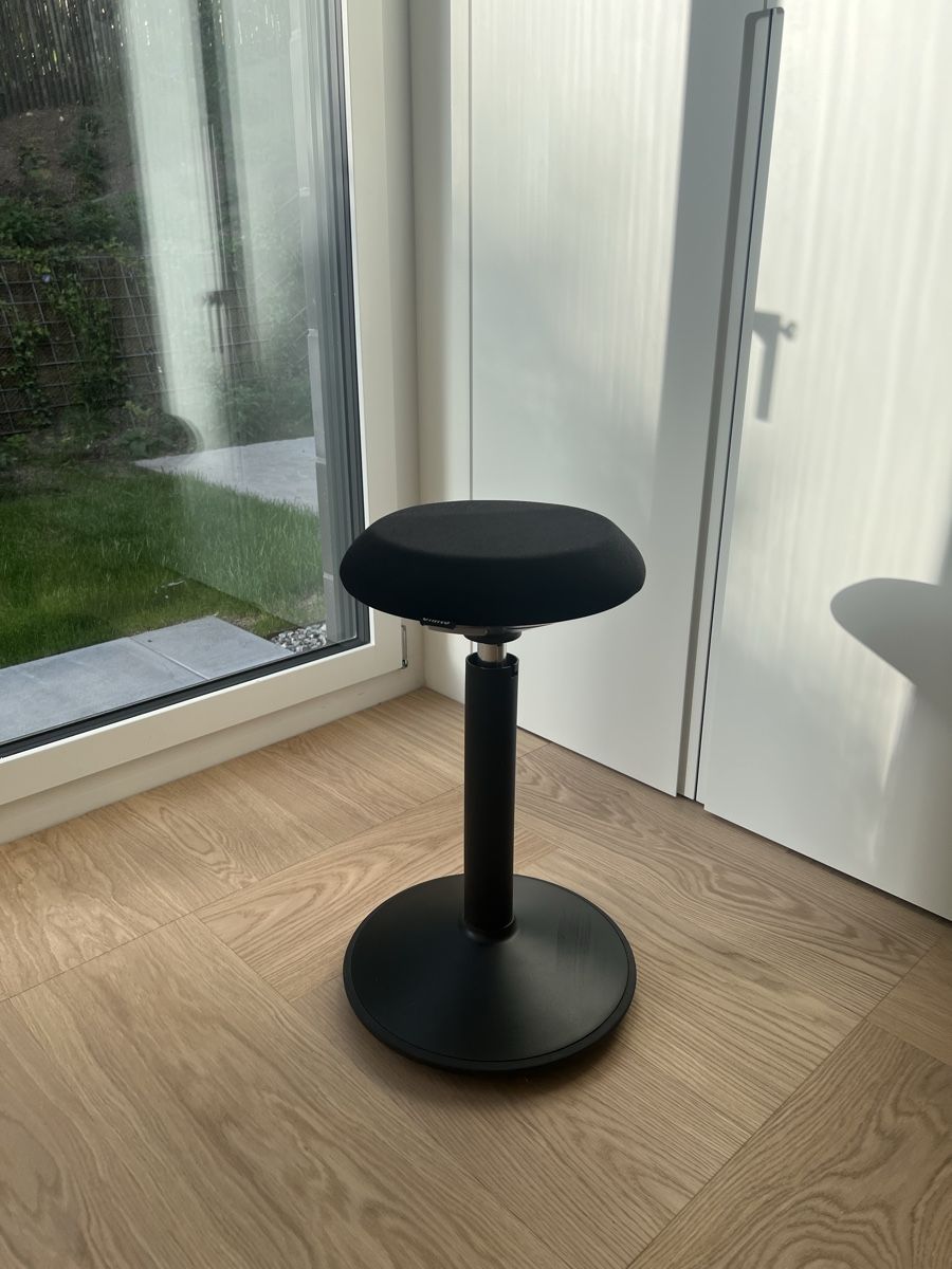 Tabourets: Sitz-Stehhocker – Neuf (Voir description) à Zürich par cvx_c7vb