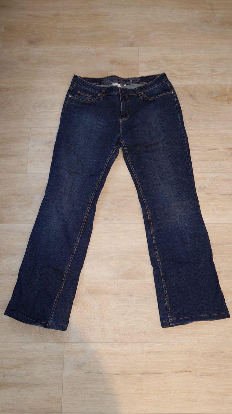 Jeans: Jeans in Grösse 40 – Usato da Rheinau venduto da Nachtflug8 1