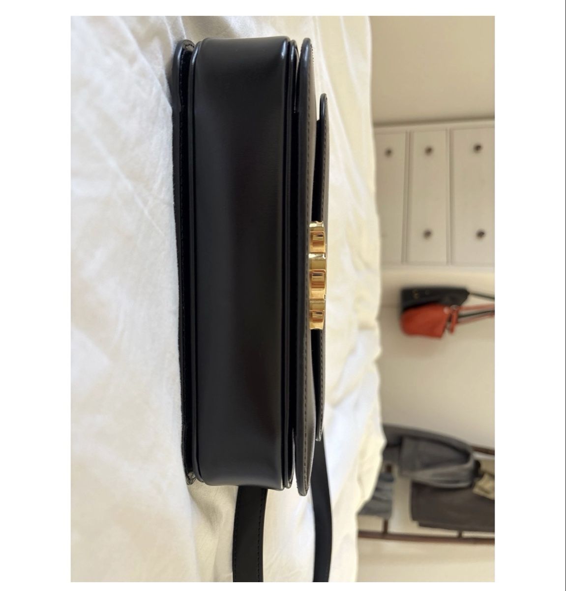 Celine Borse da donna: Celine Triomphe Medium Shoulder Bag Black Like New – Nuovo (secondo la descrizione) da Zug venduto da pv_xcx 4
