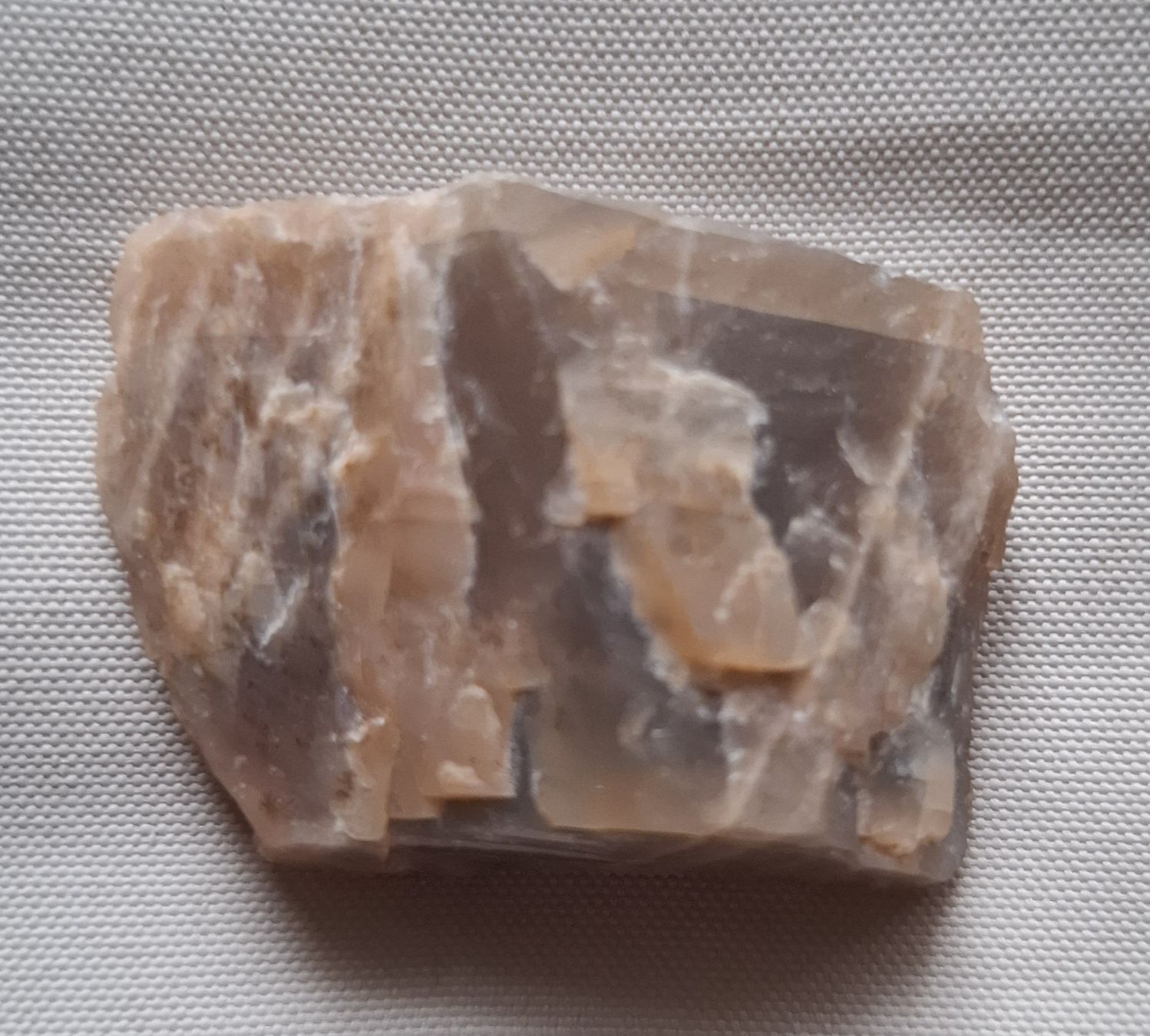 Mineralien & Heilsteine: Mineralstein, Mondstein – Gebraucht aus Dietikon von Hirschkopf 9