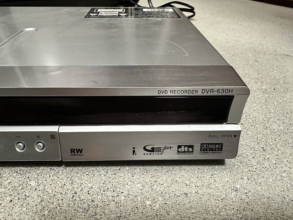 Registratori: Pioneer Recorder DVR-630H – Usato da Nürensdorf venduto da ivan.bonetti
