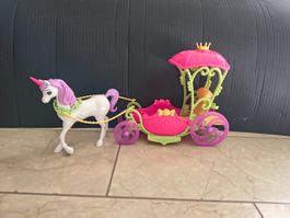 Pferd mit Kutsche