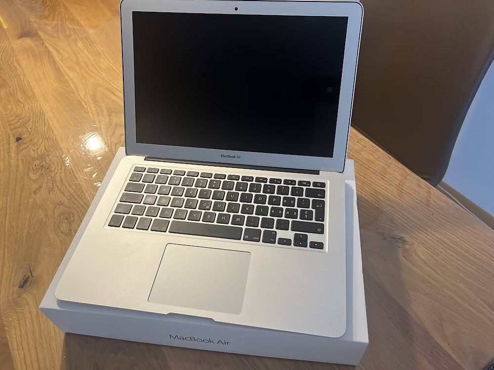 Notebook: MacBook Air – Usato da Wil SG venduto da FatiAbdija 1