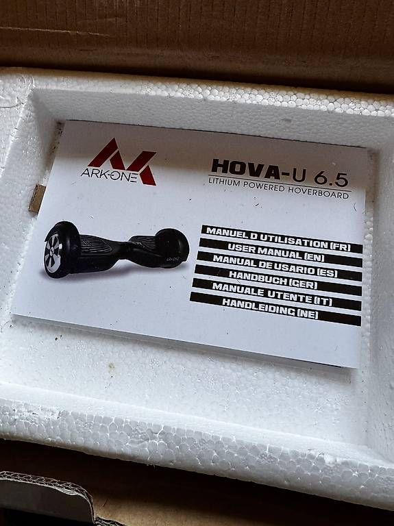 Hoverboards: Hoverboard Arkone HOVA-U 6.5 Bluetooth Bon état Avec boîte – D'occasion à Genève par jul_h2bl 3
