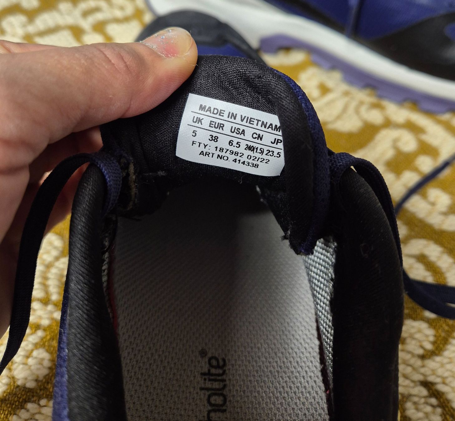 Salomon Scarpe da donna: Salomon-Sneaker – Usato da Leissigen venduto da ali_k9v8 5