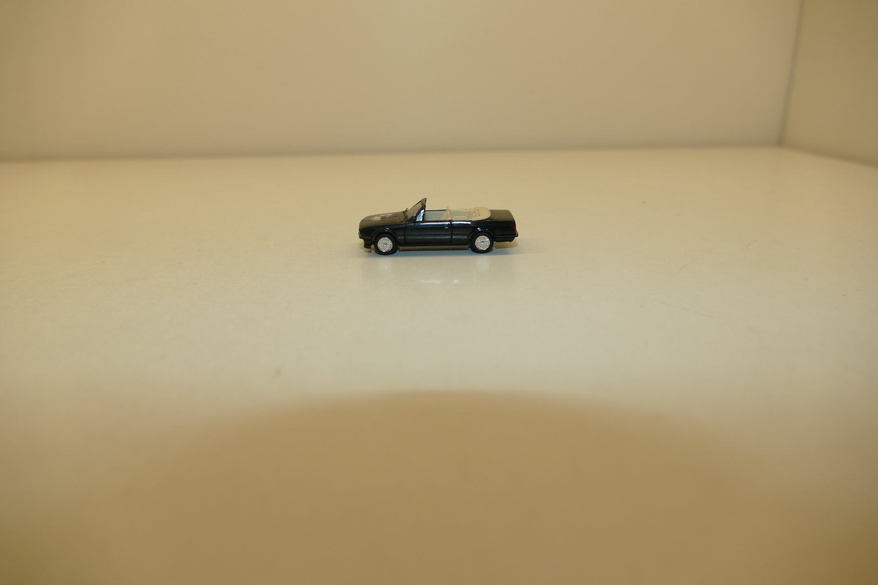 Herpa Modellini d'auto: Herpa 1:87: BMW Cabrio schwarz – Nuovo (secondo la descrizione) da Niederhasli venduto da rail-duerst 1