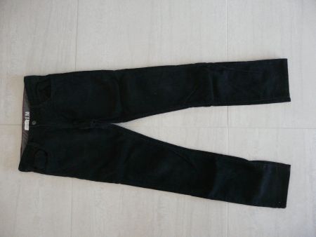 Neuwertige Cord Hosen pantalon état neuf Okaidi 164