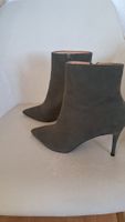 Stiefelette Gr.38 dunkles oliv, neu