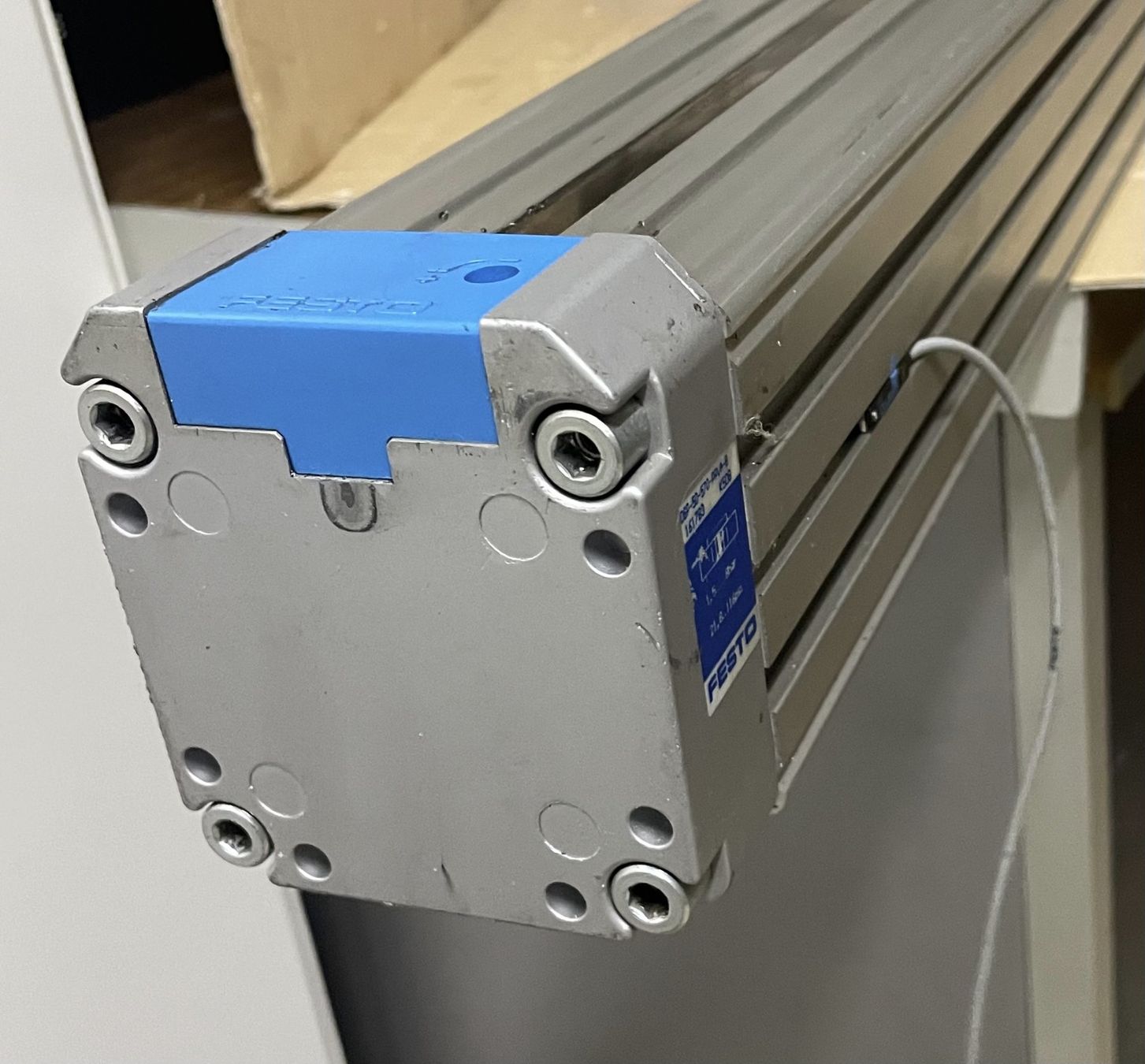 Festo Altro per industria metallurgica: Festo Pneumatik Linearantrieb DGP-50-570-PPVA-B – Usato da Sins venduto da 3985schluckti 9