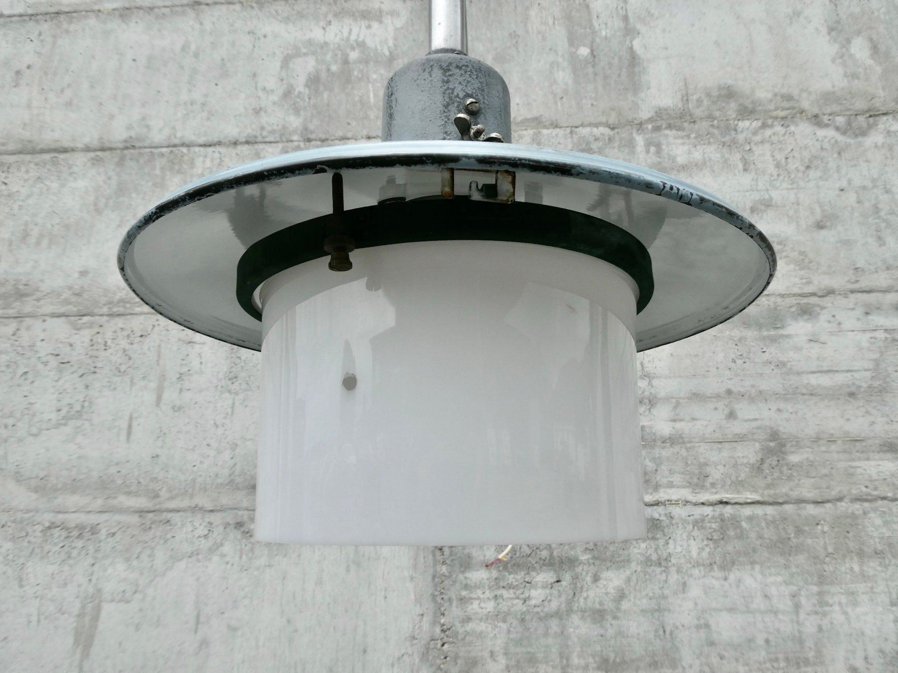 Lampen: BAG Turgi Aussenlampe mit Emaileschirm – Gebraucht aus Lüchingen von Eeizo 4