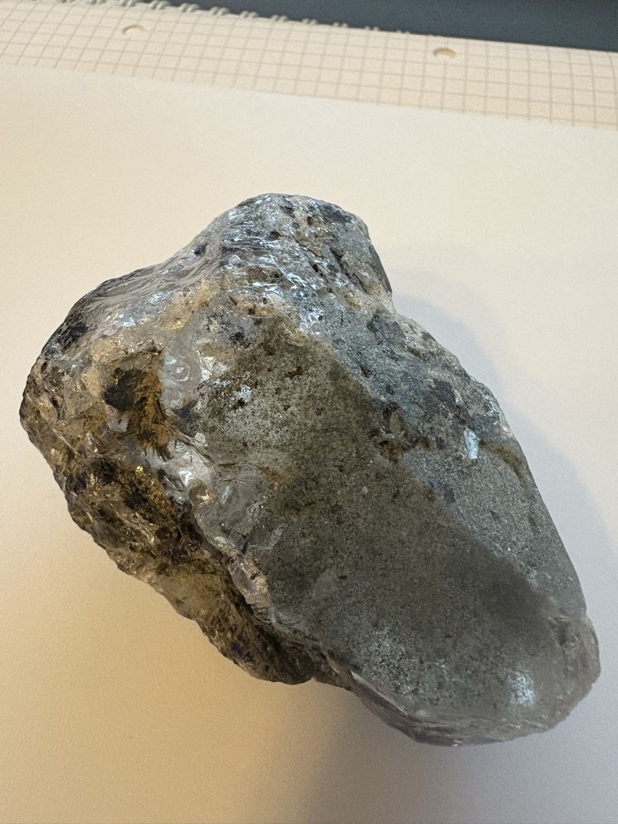 Minerali & Pietre curative: Quartz-Kristal mit katzengolg /wallis – Usato da Murten venduto da Tzaugg 3