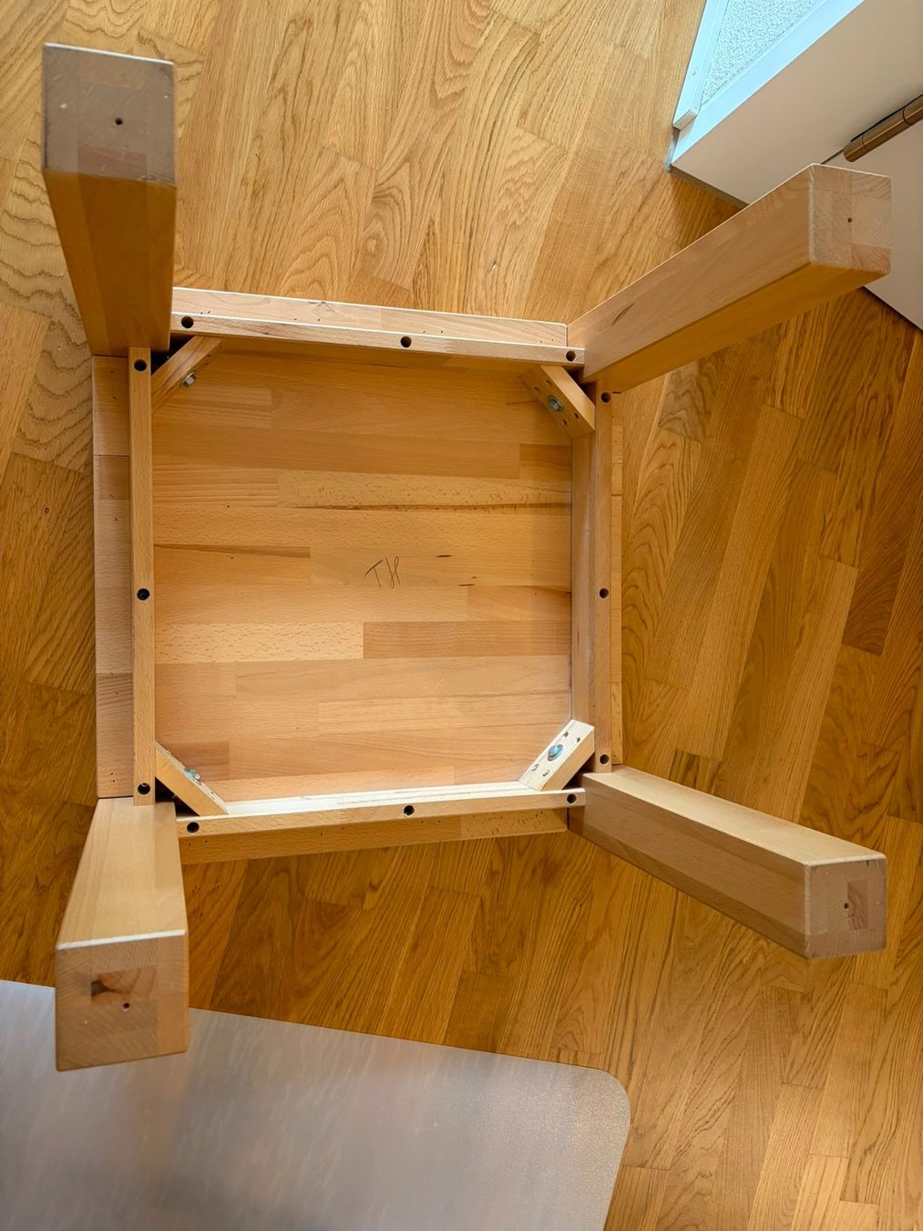 Tavoli: Couchtisch quadratisch 60x60x45, Buche – Usato da Kreuzlingen venduto da Pasba17 1