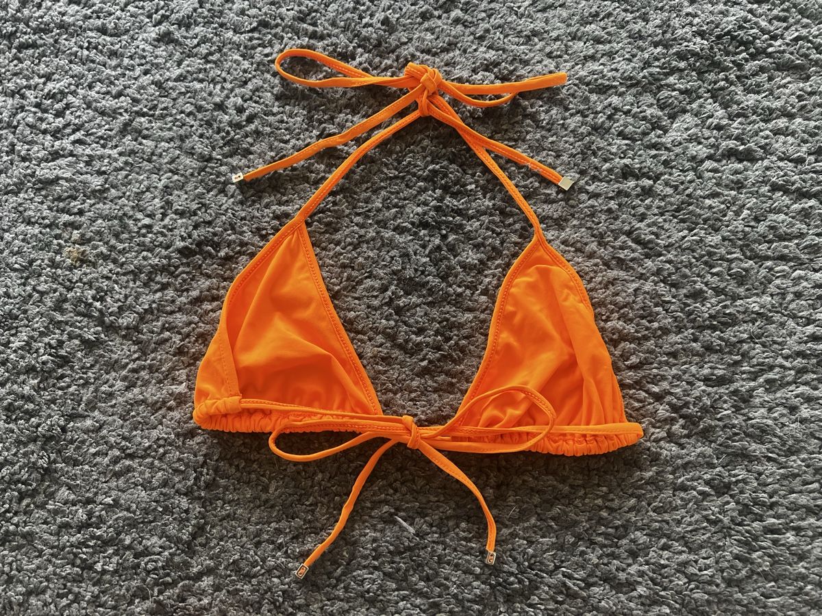 Gucci Maillots de bain & Bikinis: Bikini Gucci orange Grösse M – D'occasion à Effretikon par Briga.S. 2