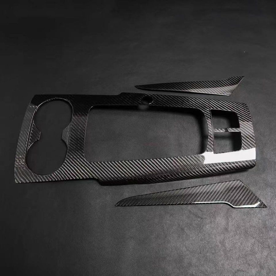 Tutti pezzi di ricambio auto: Audi A3 S3 RS3 8V Carbon Mittelkonsole – Nuovo e nell'imballaggio originale da Volketswil venduto da Willis_Autoteile