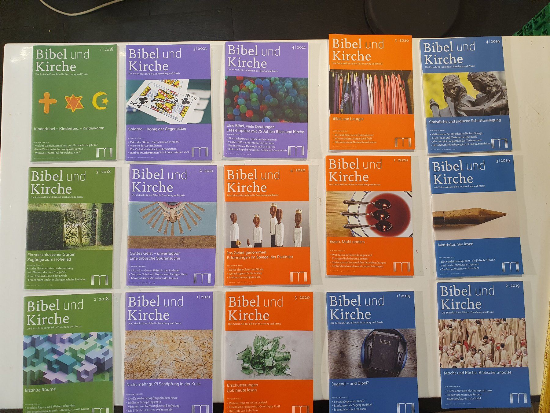 Riviste & Magazine: 15 Stk Bibel und Kirche Zeitschrift – Usato da Zürich venduto da loosebone