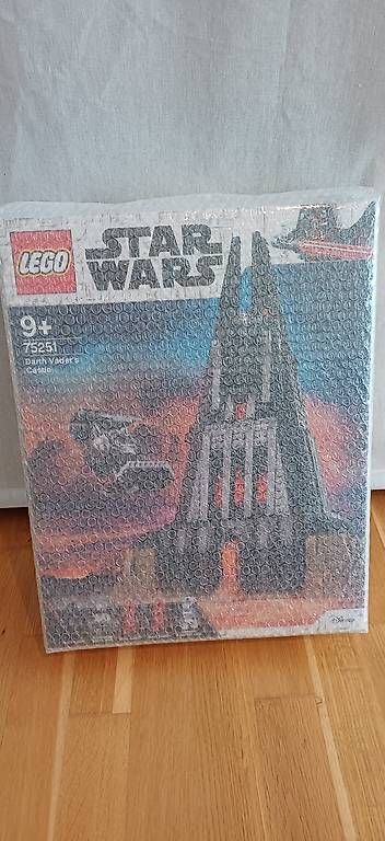 Star Wars Kit di costruzioni: Lego Star Wars 75251 Darth Vader's Casle – Nuovo e nell'imballaggio originale da Bützberg venduto da shiggy01