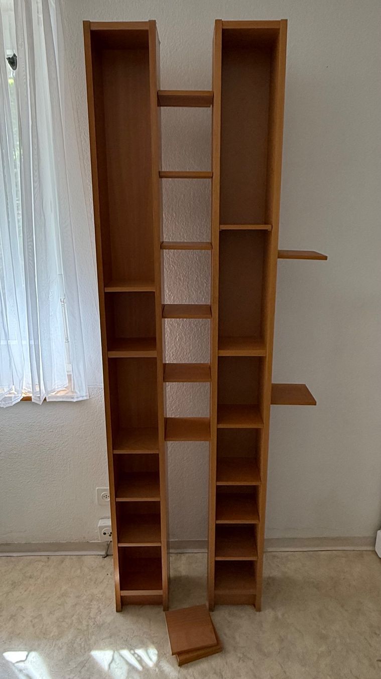Regale: Regal / Gestell – Gebraucht aus Zürich von Gabiii