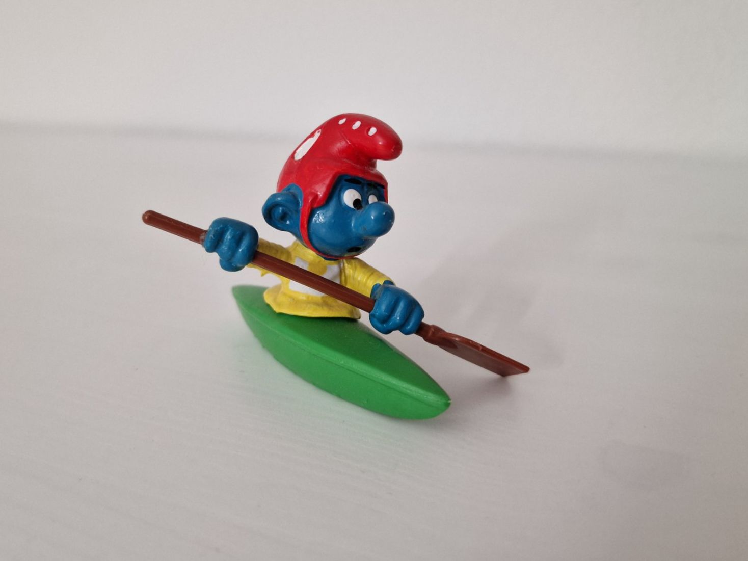 Schleich Statuette: Schleich 40502 Kanufahrer Nr 4 Superschlumpf – Usato da Root venduto da Tanja.st 1