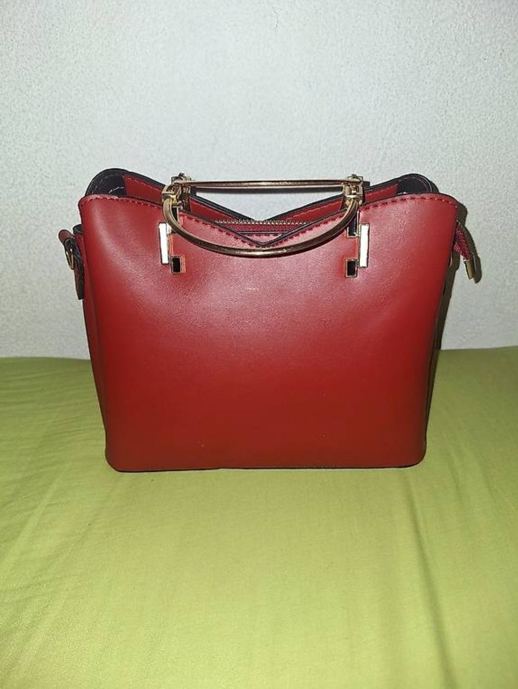 Taschen für Damen: Borsa rossa elegante – Gebraucht aus Vezia von MelRush 2