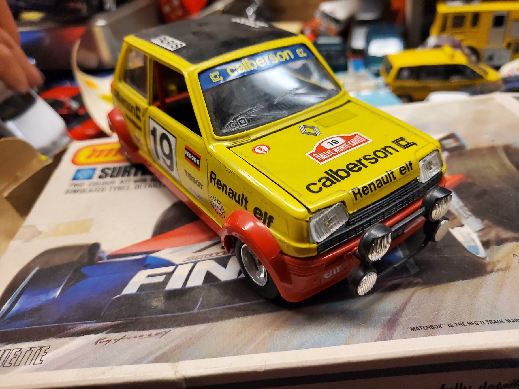 Renault Modellini d'auto: Renault 5 Calberson Burago 1/24 – Nuovo (secondo la descrizione) da Balsthal venduto da redcarpet 2