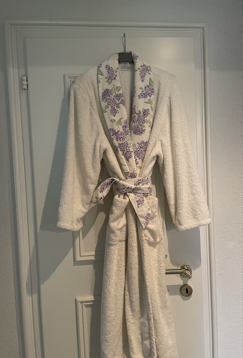 Accappatoi: Yves Delorme Cotton Bathrobe Size L – Usato da Waedenswil venduto da Paps04