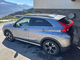 Mitsubishi Eclipse Cross 1.5T Diamond 4WD (Full options)