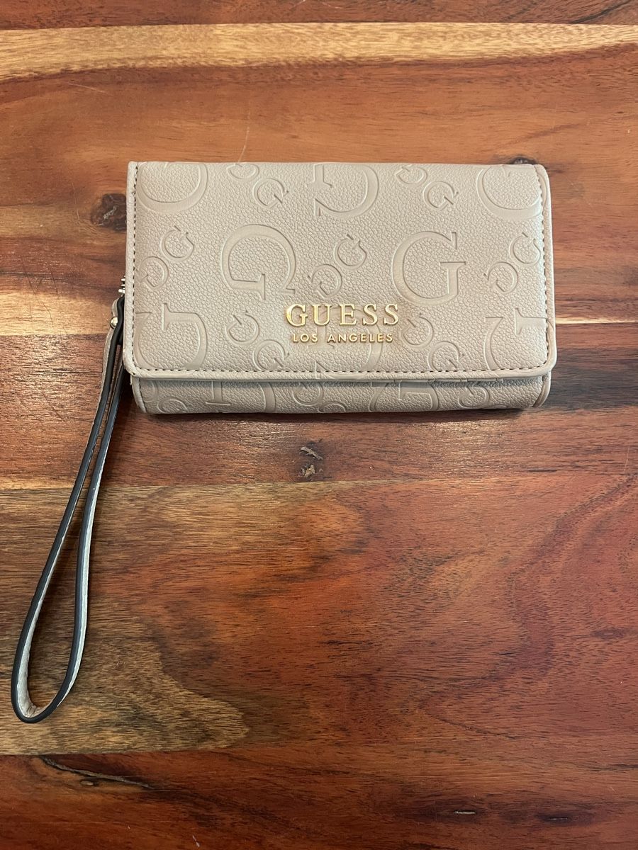 Guess Portamonete: Guess Portemonnaie – Nuovo (secondo la descrizione) da Luzern venduto da blackrose_101983