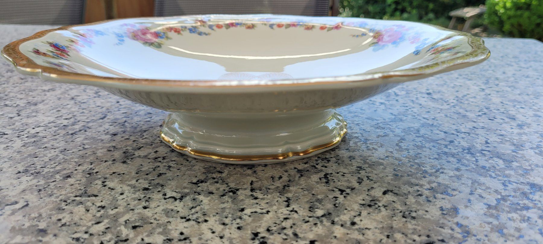 Rosenthal Ciotole: Rosenthal Chippendale Schale mit Goldrand – Usato da Eggersriet venduto da Fredb 1