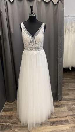 Elegantes Brautkleid Spitze Gr. 36 neuwertig