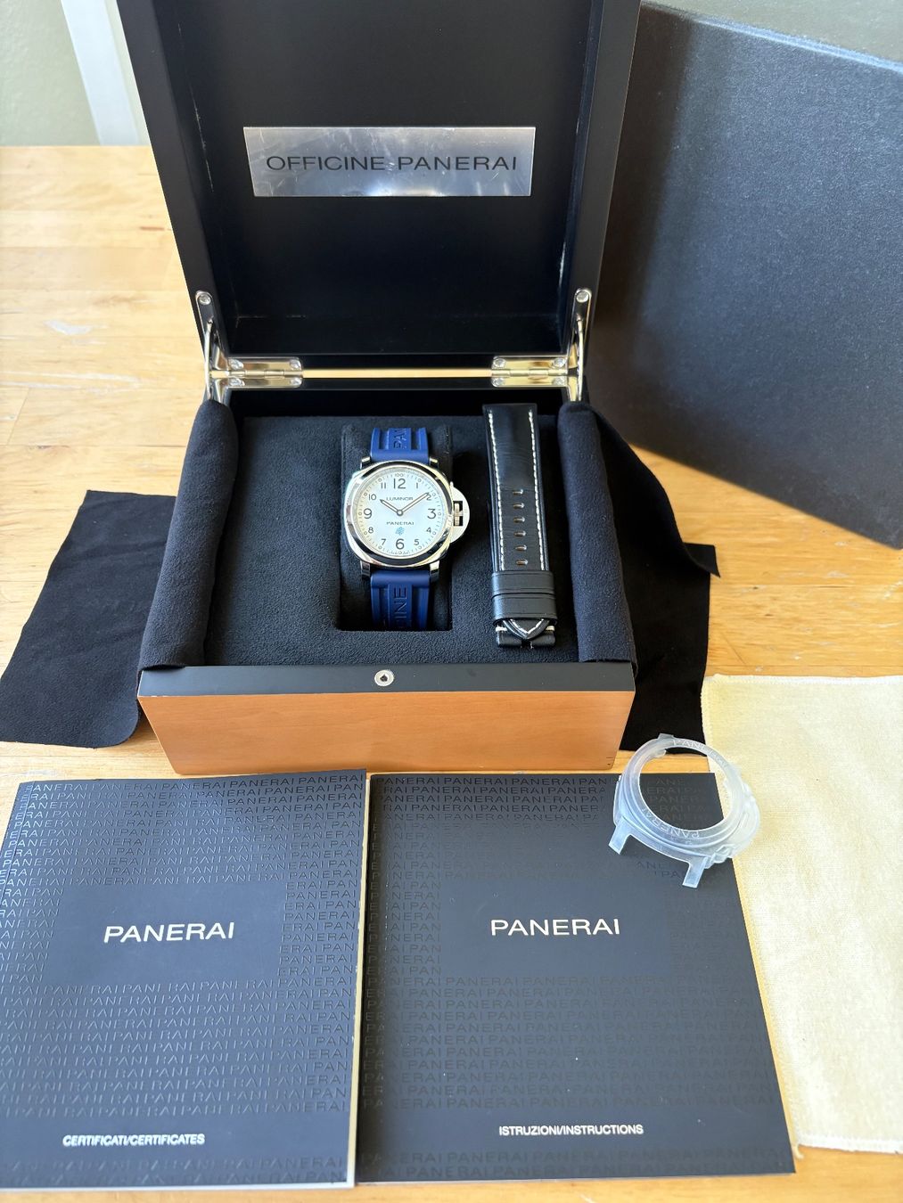 Panerai Orologi: PANERAI Luminor Base Logo PAM00775 – Usato da Birsfelden venduto da Mynos 1
