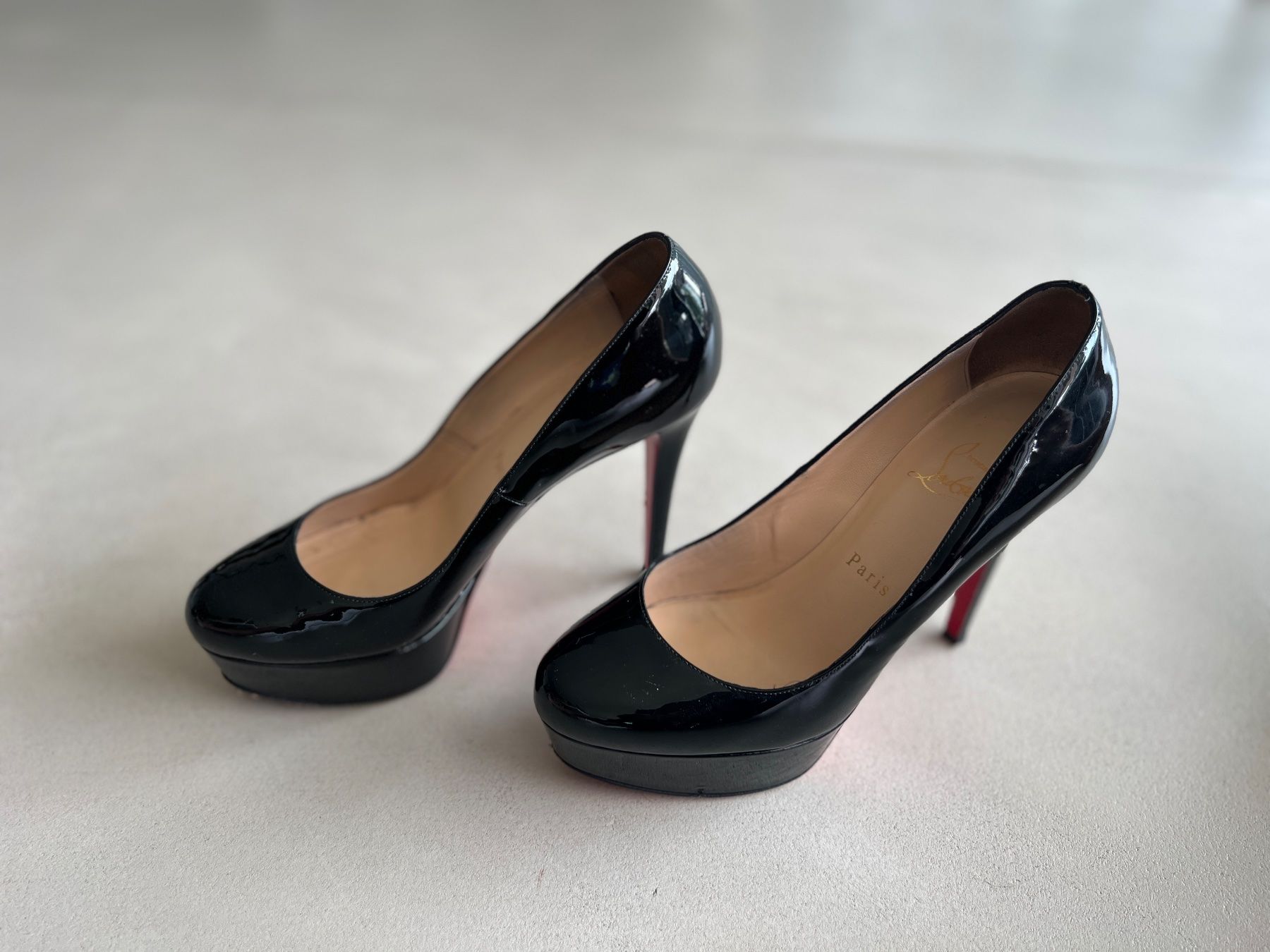 Christian Louboutin Scarpe da donna: Christian Louboutin Designer Pumps – Usato da Schaan venduto da Poltera 1