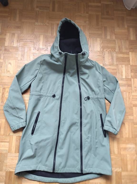 Jacken: Schwangerschafts Softshell Jacke Gr. M – Gebraucht aus Kappel SO von hapahea