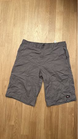 Graue Shorts für Herren, Grösse 34, Sommerlich leicht