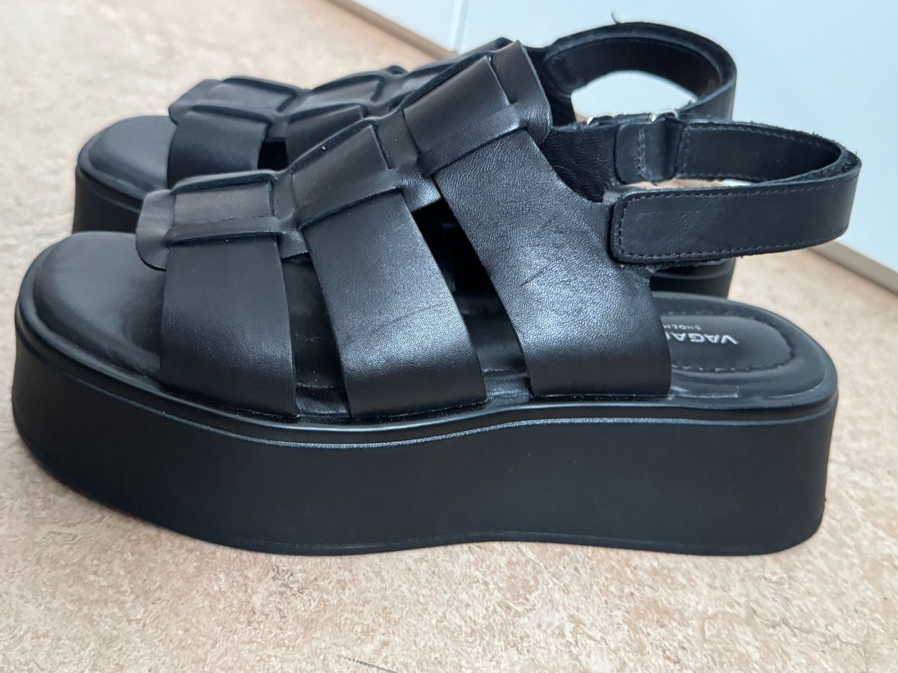 Vagabond Scarpe da donna: Vagabond Sandalen Gr.36 – Usato da Thun venduto da Iriska77 1