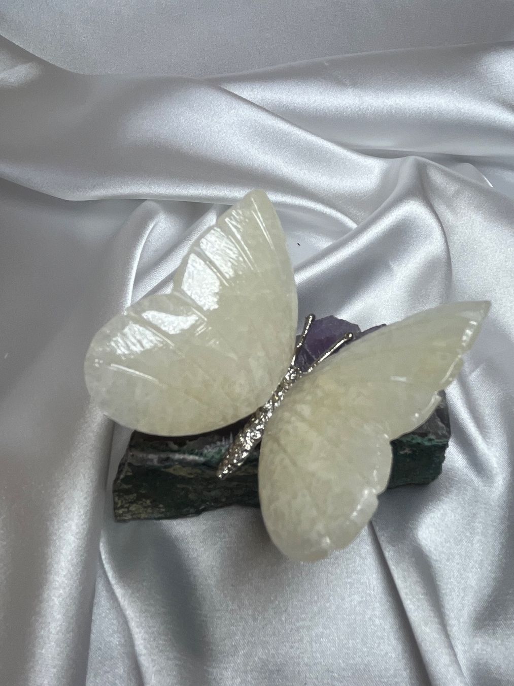 Tutte le decorazioni: Schmetterling aus Kristall auf Amethyst – Nuovo e nell'imballaggio originale da Zürich venduto da unique2010 2