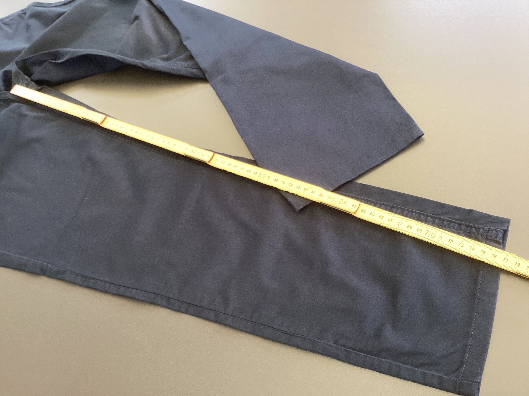 Cecil Hosen: CECIL HOSE GR.30 dunkelblau / dünnerer Stoff / Mod. Janet – Gebraucht aus Frauenfeld von Boldi46 5