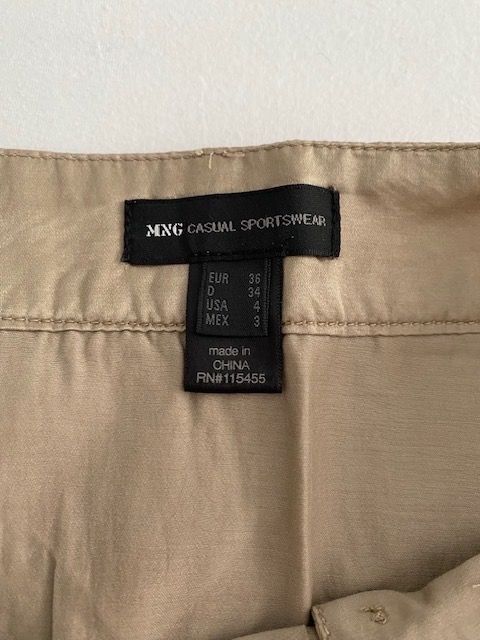 Mango Pantaloni: Mango harem pants – Usato da Dallenwil venduto da ZD2019 2