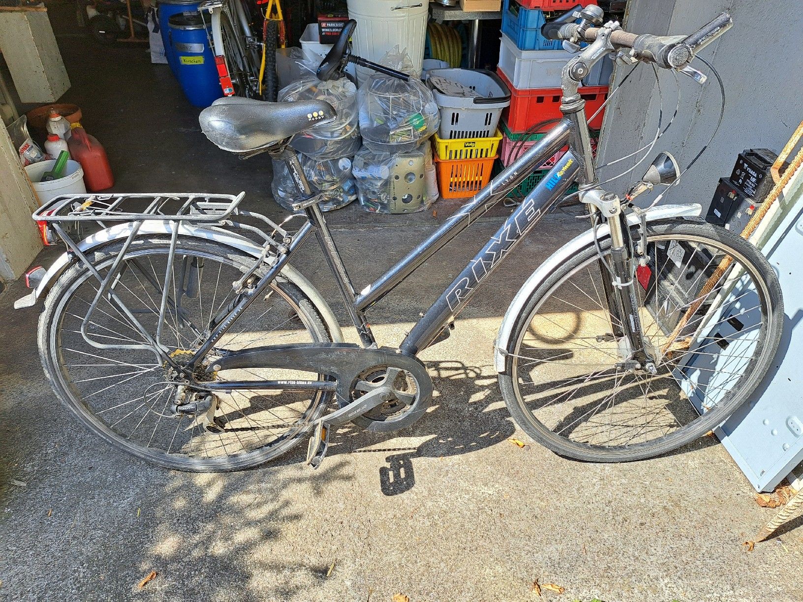 Rixe Vélos: Damenvelo Rixe schwarz  – D'occasion à Pratteln par mab_f2fz