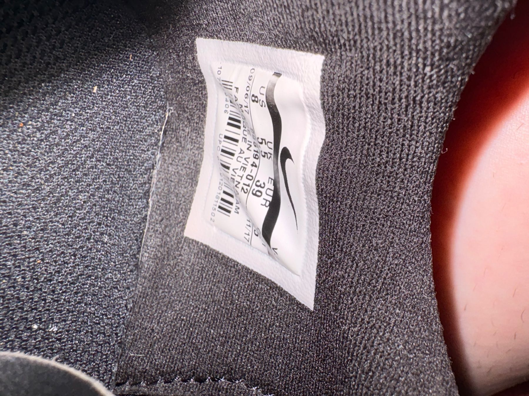 Nike Damenschuhe: Nike Air – Neu (gemäss Beschreibung) aus Wetzikon ZH von eltorors 5