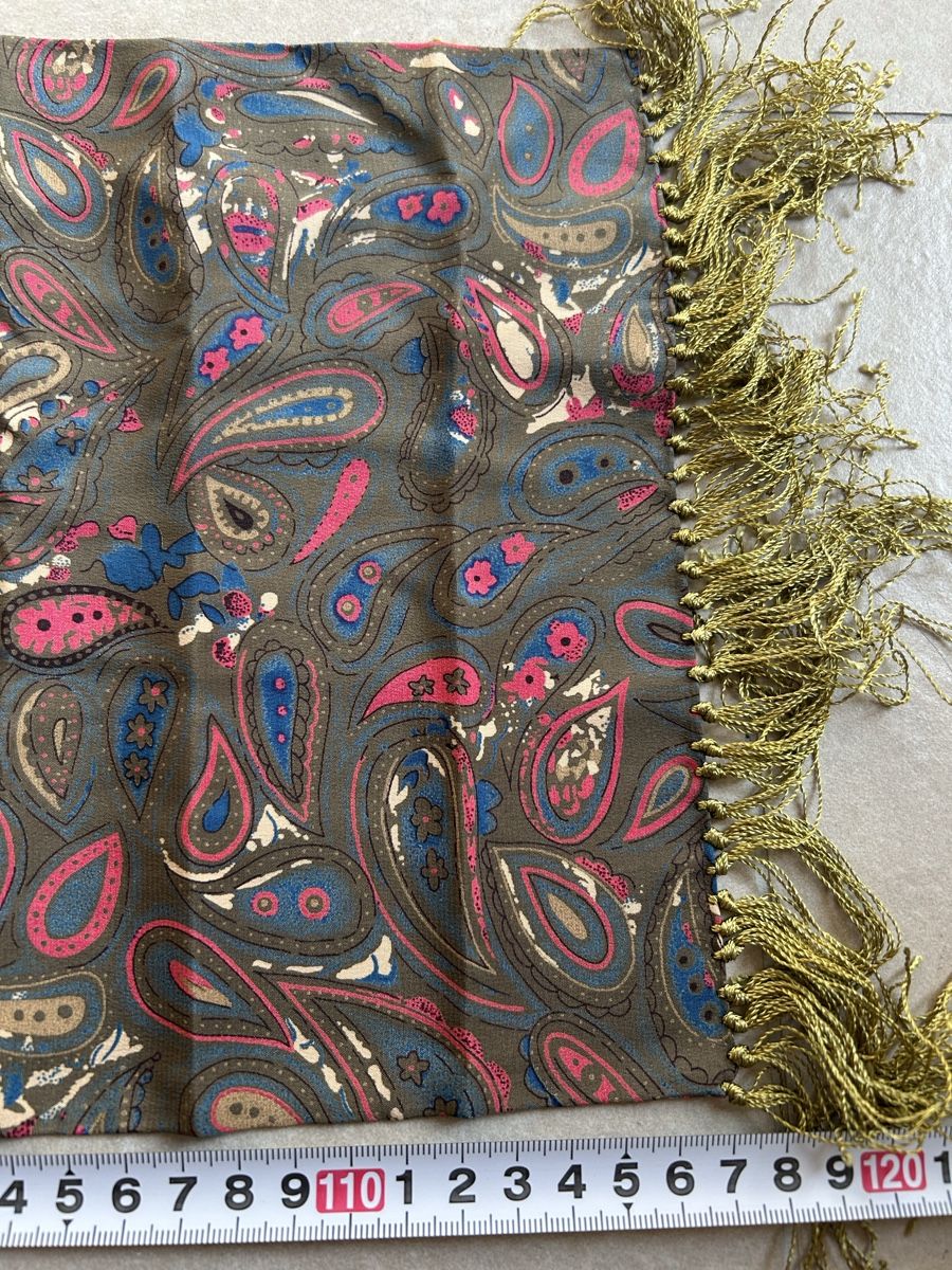 Foulards, Tücher & Schals: Foulard en soie de chanvre – Gebraucht aus Founex von etswang 1