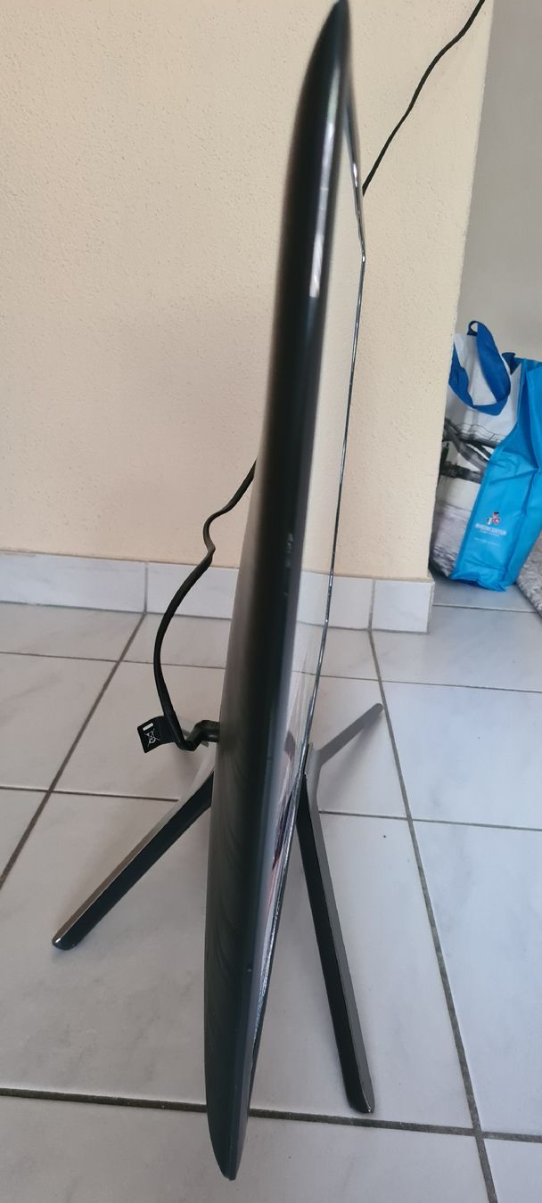 Smart Televisori: Samsung Ue32m5570 – Usato da Liestal venduto da bobanil01 1